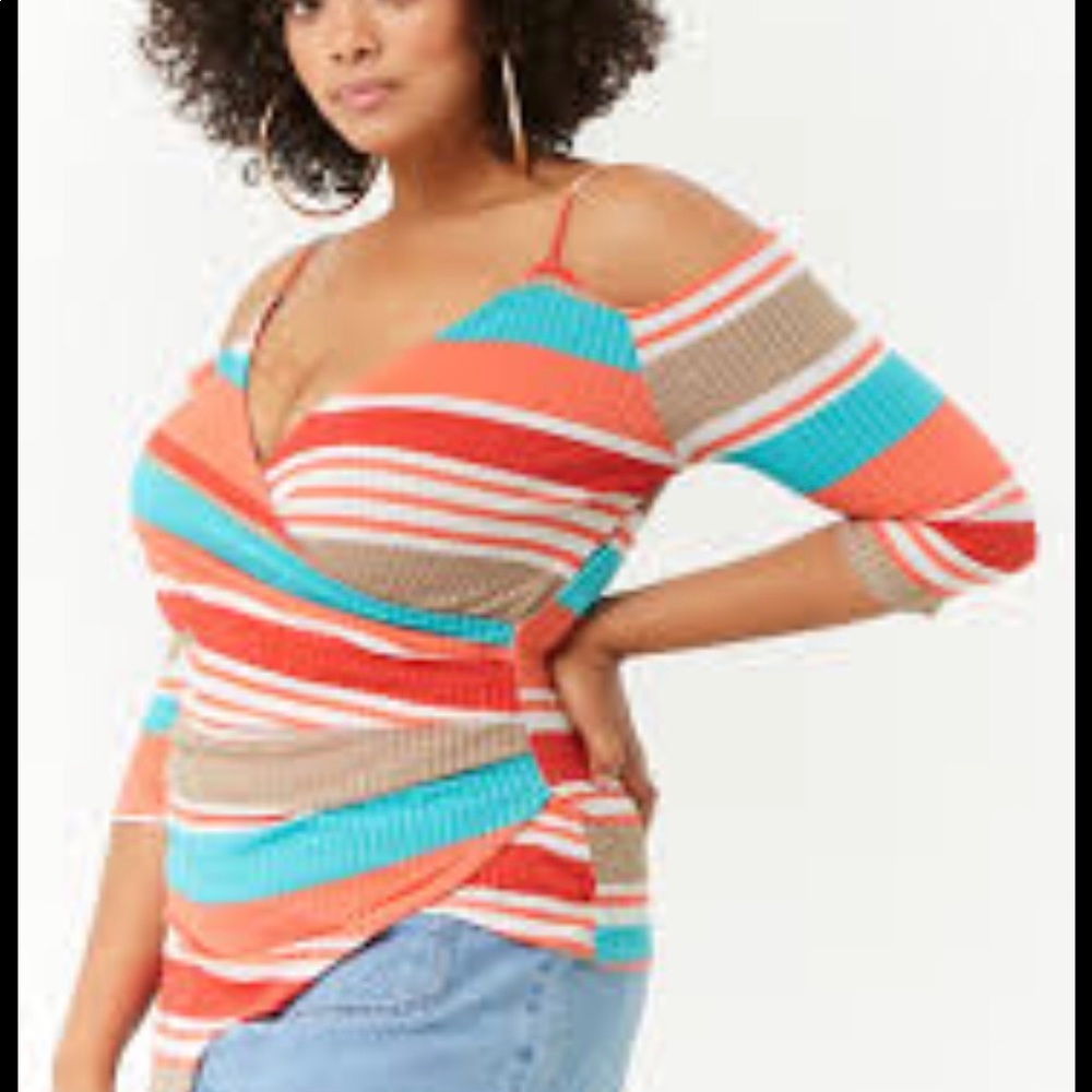 Forever 21. Cold-shoulder striped top. NWT!
